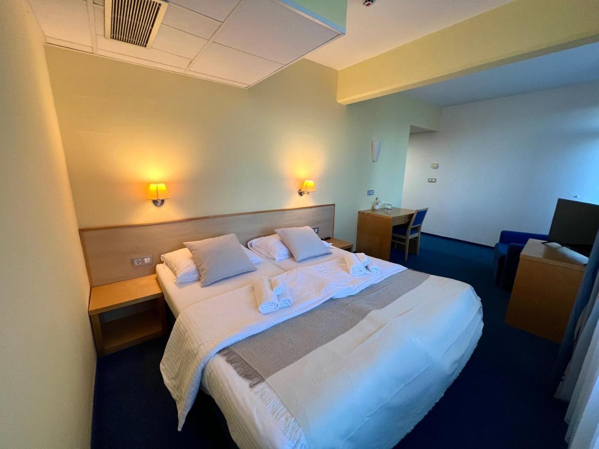 Hotel Jeruzalem Ljutomer Esterno foto