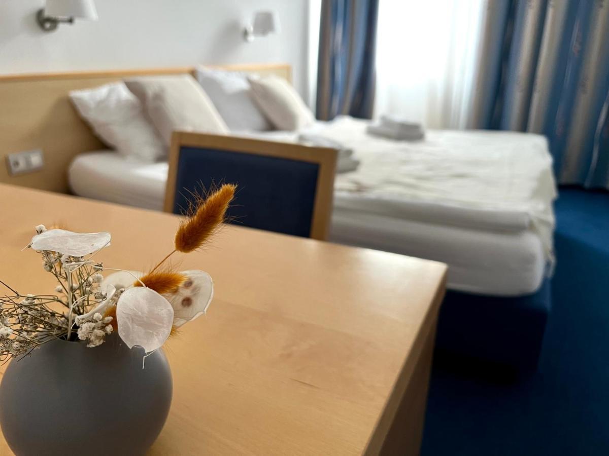 Hotel Jeruzalem Ljutomer Esterno foto
